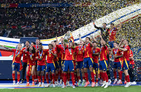 梦幻联动!郑钦文将与德约科维奇出战混双九派新闻.